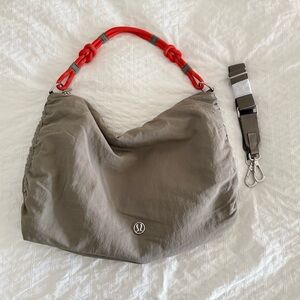 Lululemon Convertible Ruched Crossbody Bag Large 16L